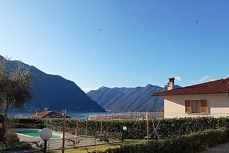 Sleeps 6 Pool Wifi Βίλα Ossuccio