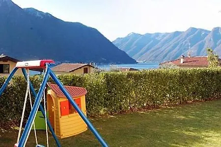 Βίλα Sleeps 6 Pool Wifi Ossuccio