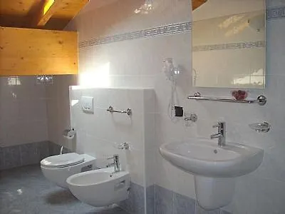 Sleeps 6 Pool Wifi 빌라 *